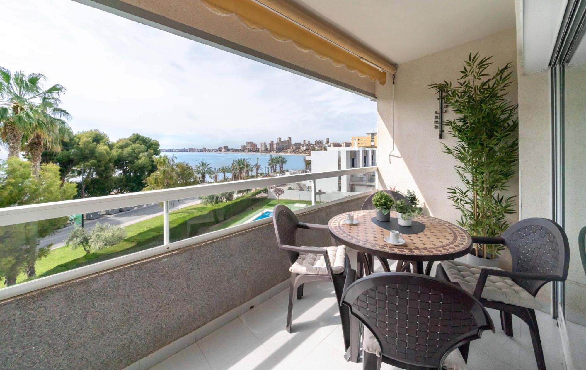 B L U E: Muchavista Sea View Apartment El Campello Exterior foto